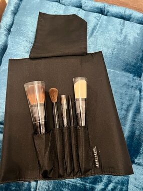 Bobbi Brown Silver Travel Makeup Brush Set